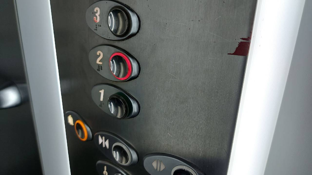 Главная картинка новости: Для любителей высоток: стало известно, выше какого этажа опасно жить