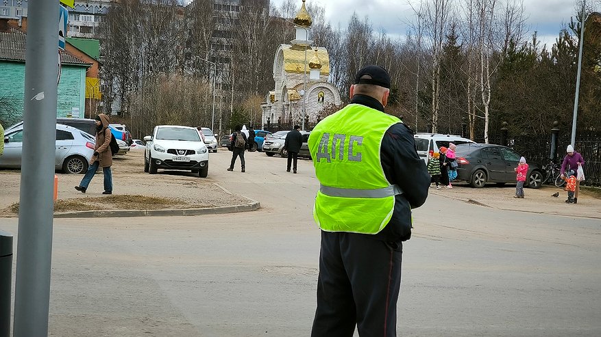 С 15 сентября у выехавших за город на машине будут аннулировать права: водителей ждет новый неприятный сюрприз