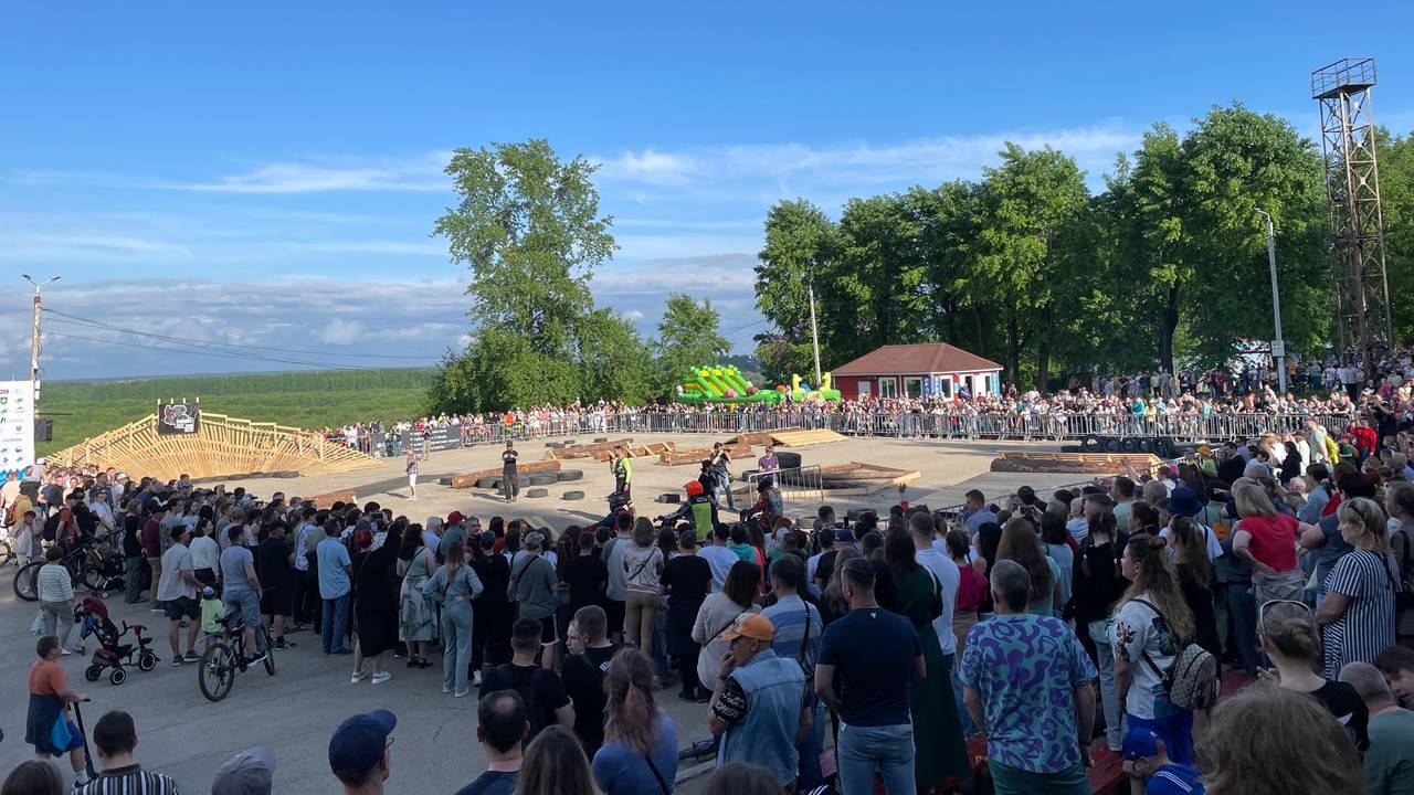 Главная картинка новости: Ситуация критическая: Вильфанд рассказал об аномальной жаре в +37 градусов – такого осенью никогда не было