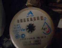 Платите за соседей: владельцам квартир со счетчиками раскрыли один нюанс оплаты ЖКУ