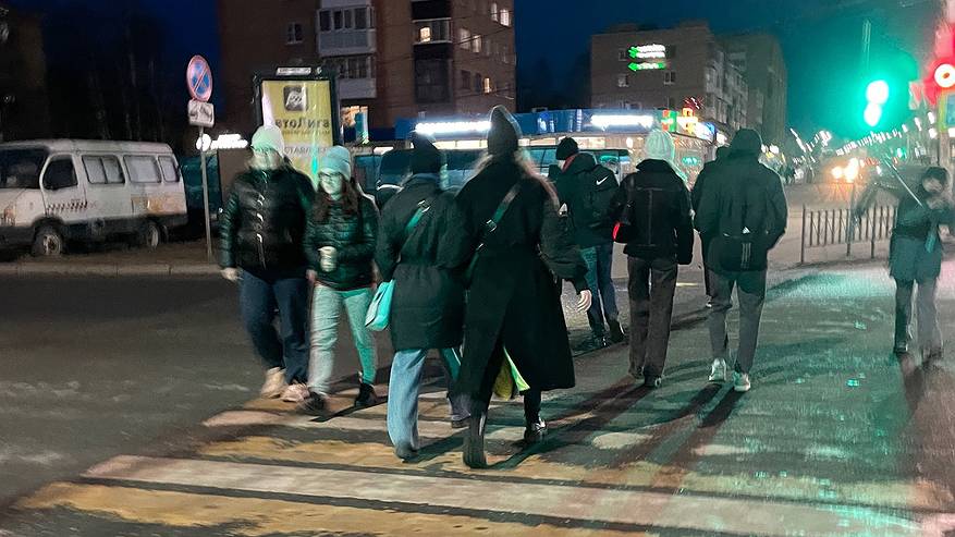 Главная картинка новости: Все денежные накопления обесценятся в сентябре: россиян ждет новая волна девальвации, как в 90-х