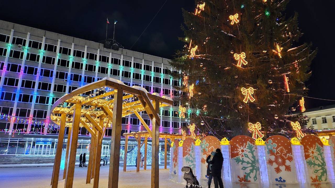 Главная картинка новости: Выходные перенесли из-за ситуации в стране: новогодние каникулы 2024-2025 на этот раз удивят всех россиян