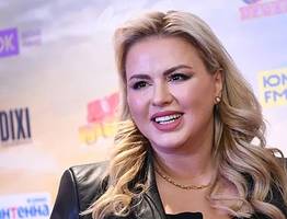 Анна Семенович дала ответ на вопрос о замужестве
