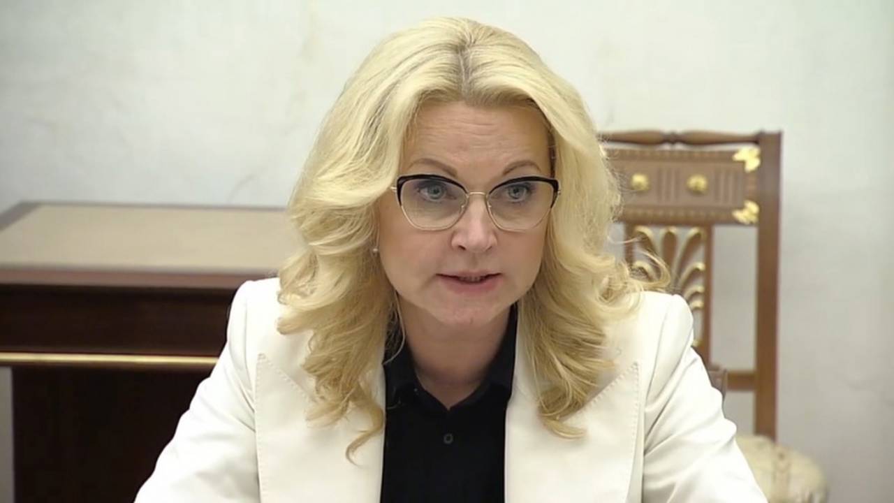 Главная картинка новости: Уже в октябре абсолютно всех неработающих россиян ждут серьезные изменения: Голикова озвучила новый указ