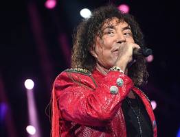 Валерий Леонтьев впервые за три года выступит в России: Артист прилетит из США