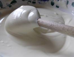 Можно смело брать: в Роскачестве назвали лучшую сметану