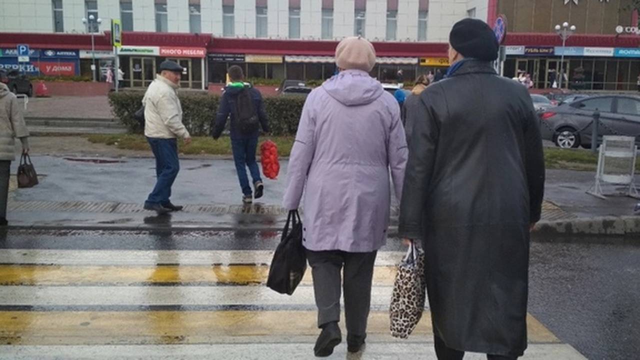Главная картинка новости: Теперь это запрещено. Пенсионеров, доживших до 70 лет, ждет приятный сюрприз с 20 октября
