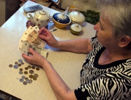 Размер небольшой, но хоть так. Пенсионерам 21-22 октября придет разовая выплата