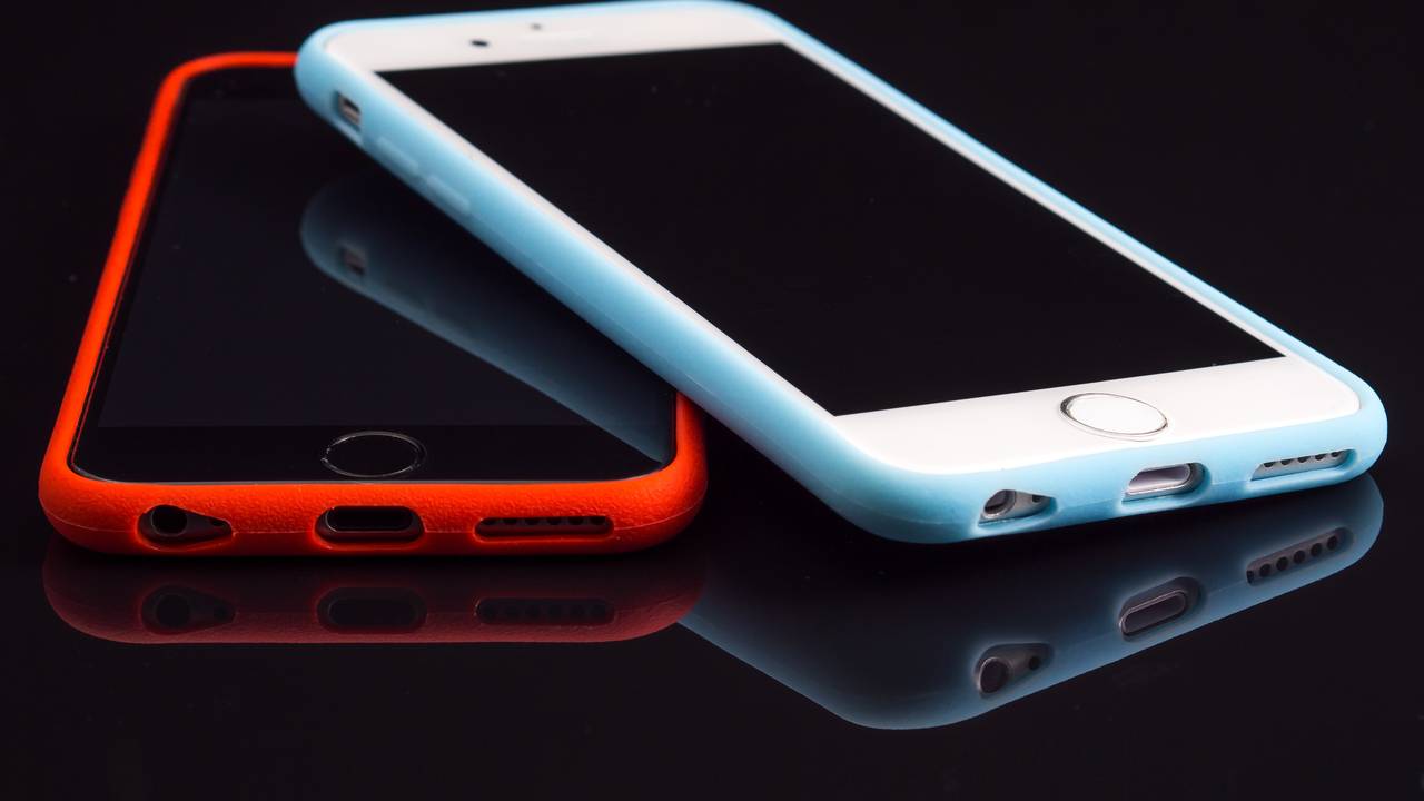 Главная картинка новости: Какой смартфон лучше купить на 2025 год