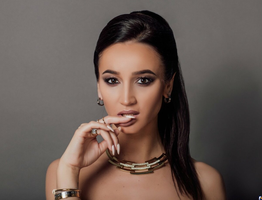 Избранник растрогал Бузову очень скромным подарком: «Любовь не знает границ!»