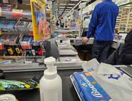 Озвучено, почему не надо расплачиваться в магазинах по QR-коду