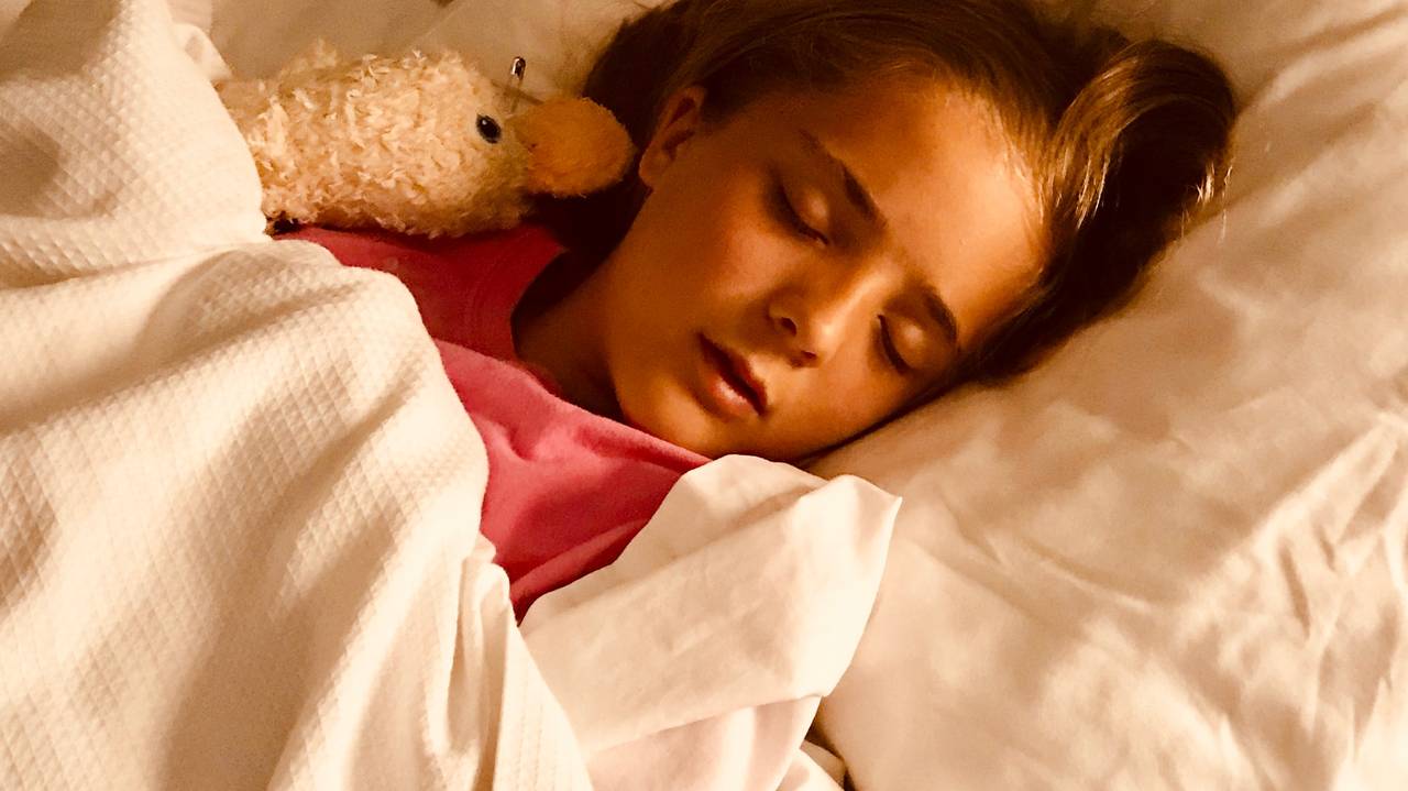 Знаете ли вы, почему нельзя категорический спать ногами к двери?