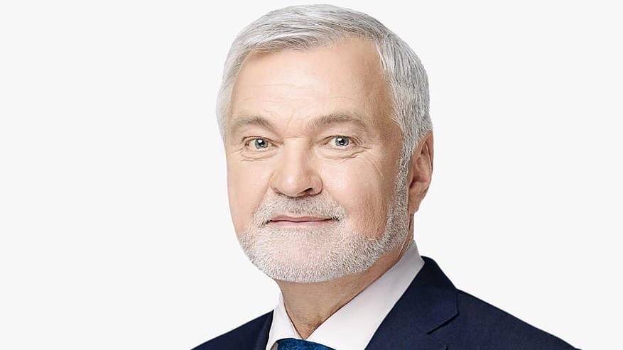 Главная картинка новости: Ушедший в отставку экс-глава Коми Уйба может получить работу в ЛНР