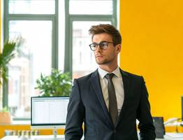 День экономиста : когда отмечается, поздравления, что подарить, история и традиции праздника