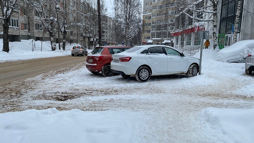 В Коми возбудили уголовные дела в отношении 8-ми водителей авто