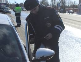 В столице Коми массово проверят водителей на трезвость