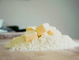 3 быстрых способа сделать сливочное масло в домашних условиях