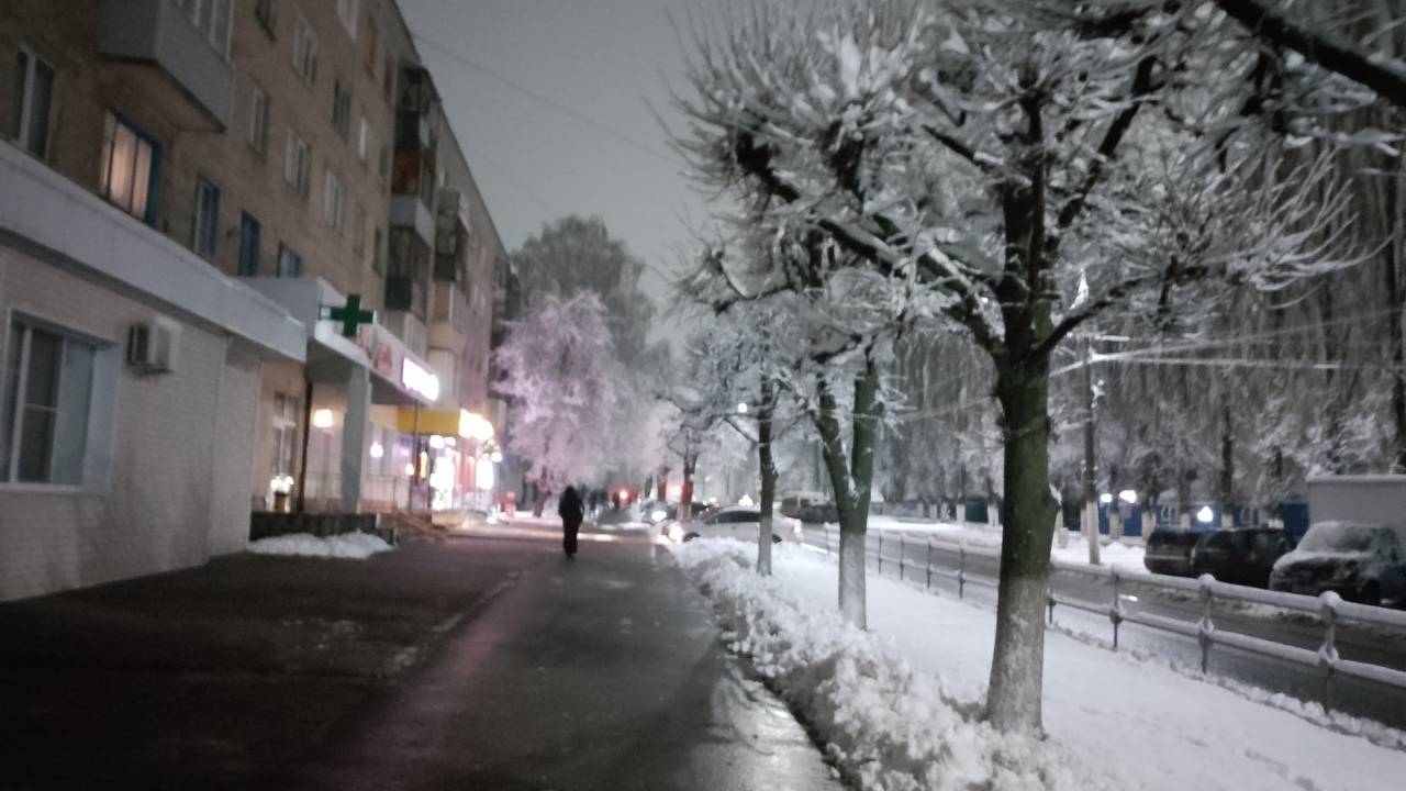 Климатическое безумие стремительно движется на Россию 28 ноября: синоптики в недоумении - такой аномальной осени не было с 1820