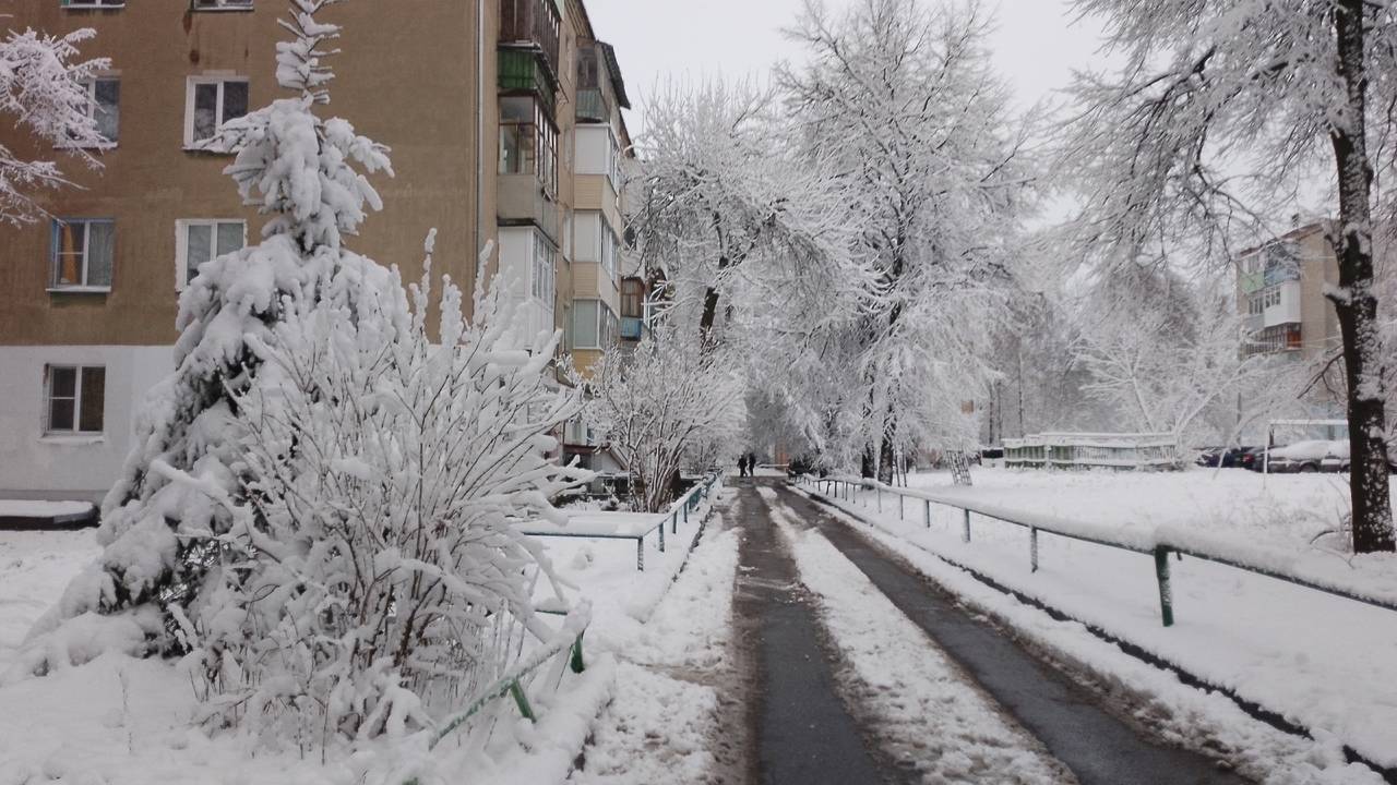 Главная картинка новости: Погода на выходных в Коми: снегопад, метель