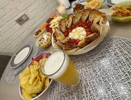 Чтобы задобрить Зеленую Змею и стать богатым нужно именно это поставить на новогодний стол