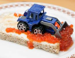 Два продукта — и «Шуба» станет королевой новогоднего стола: вот какие ингредиенты нужно добавить в салат