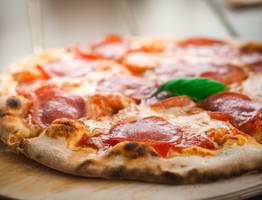 Тесто для пиццы, которое всегда получается: пошаговый рецепт - понравится даже истинным итальянцам