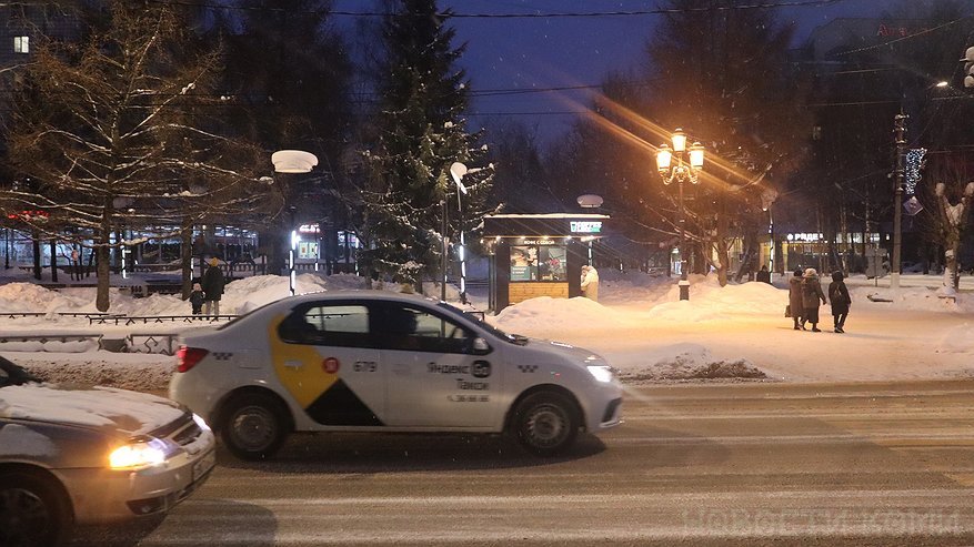 Главная картинка новости: В прошлом году в Коми увеличилось количество легальных таксистов