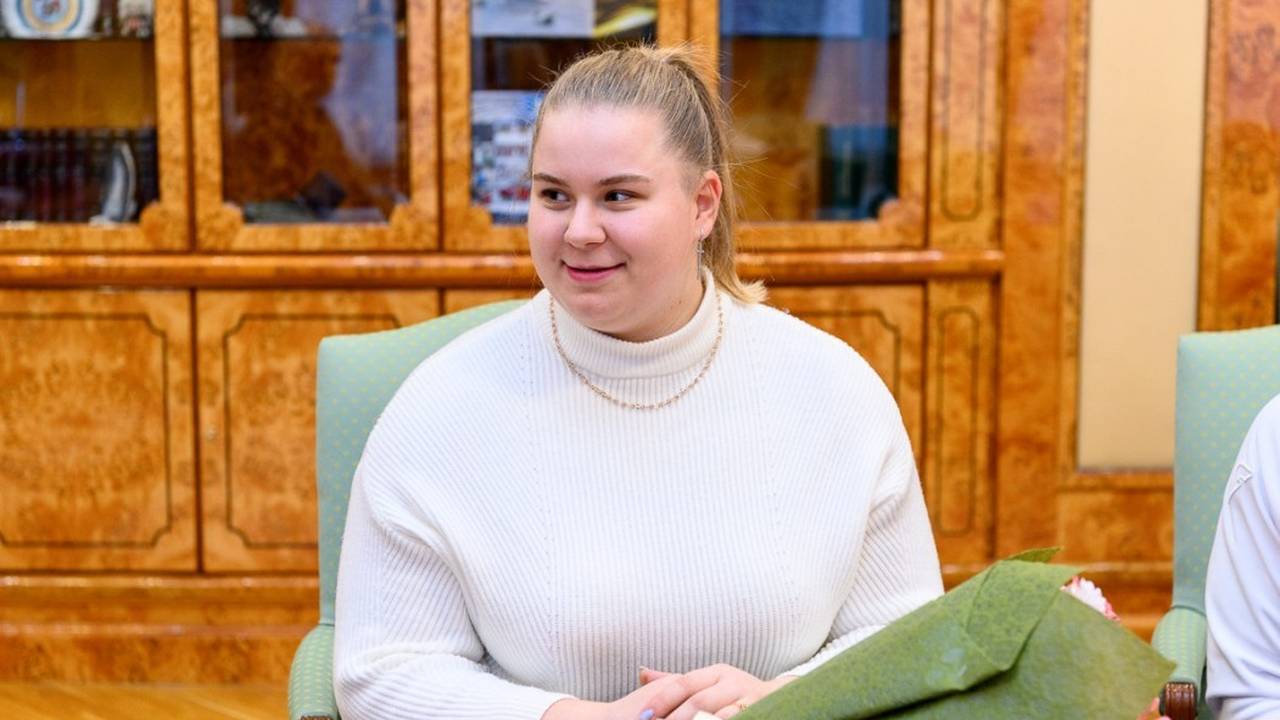 Главная картинка новости: Тяжелоатлетка из Коми получит 100 000 рублей за победу на играх стран БРИКС