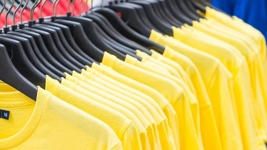 Главная картинка новости: Воркутинец стал жертвой неизвестного продавца футболок