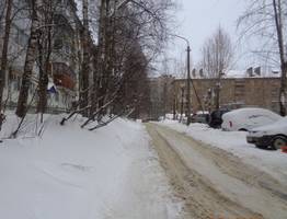 В 32 дворах в Сыктывкаре администрация выявила несвоевременную уборку снега
