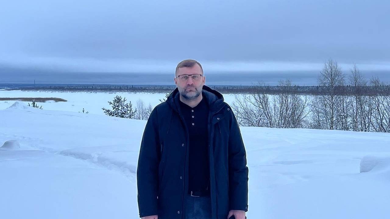 Главная картинка новости: Руководителем администрации Печоры избрали Олега Шутова