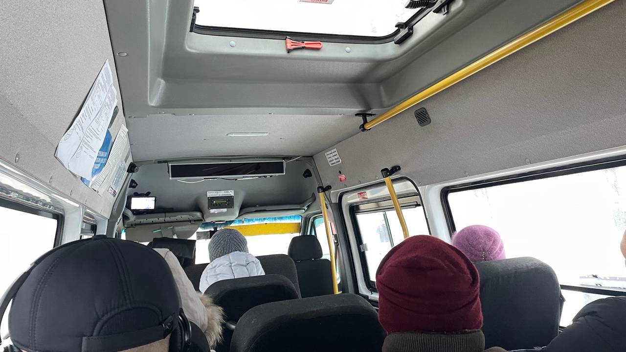 Чаще всего не платят за проезд в автобусах Сыктывкара подростки и нетрезвые мужчины