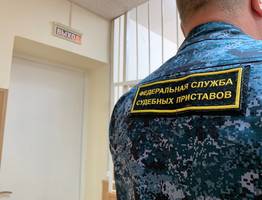 В Коми приставы взыскали ущерб с виновника ДТП и владельца автомобиля