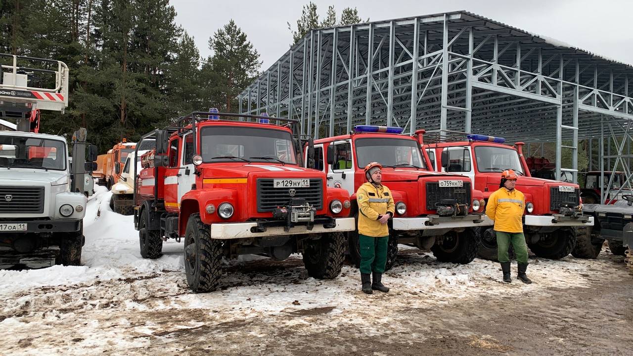 Главная картинка новости: Укомплектованность кадрами МЧС по Коми составляет 92 процента