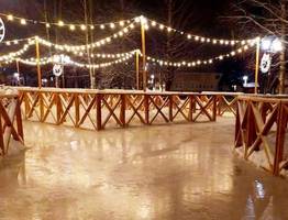 Каток «Ёлочка» закрыли для сыктывкарцев из-за образовавшихся в связи с теплой погодой луж