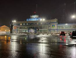 В Сыктывкаре "заминировали" здание аэропорта: людей эвакуировали