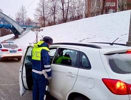 После 1 марта начнут лишать прав на 2 года: ГИБДД будет искать сразу три типа водителей