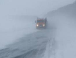 В Воркуте штормовой ветер повредил балконы и кровли домов