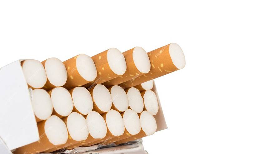 Главная картинка новости: В Эжве прокуратура запретила продажу табачными изделиями в магазине "Красное&Белое"