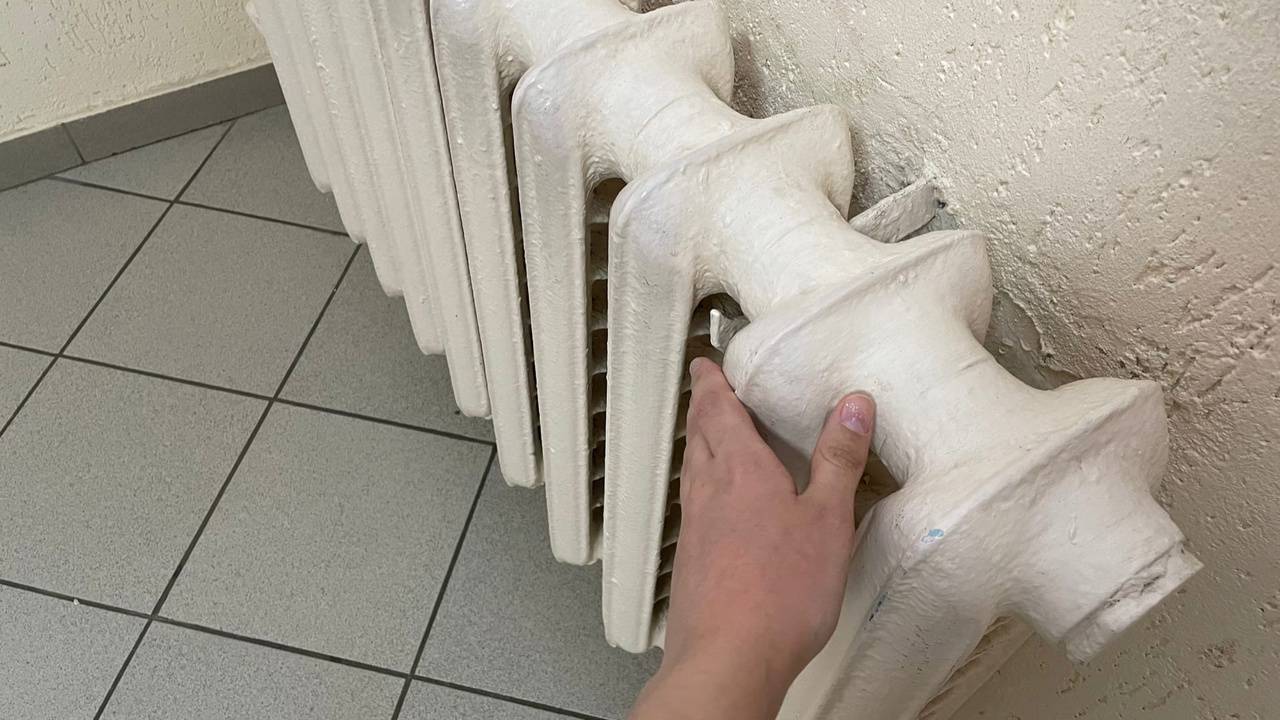 Главная картинка новости: "Штраф 125 000 рублей за батареи в квартирах": Новые нормы ужесточают за нарушения в области ЖКХ