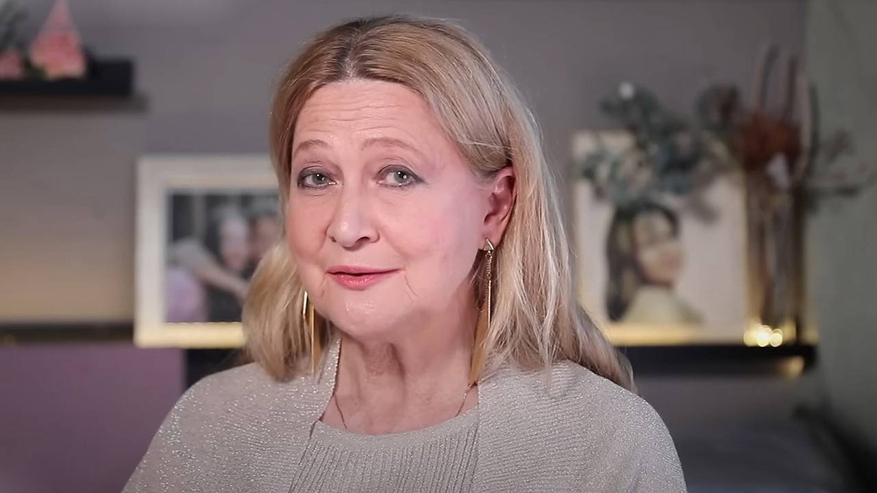 Главная картинка новости: Самая лучшая весна за всю жизнь: Глоба назвала знак, который сможет преодолеть любые трудности в марте