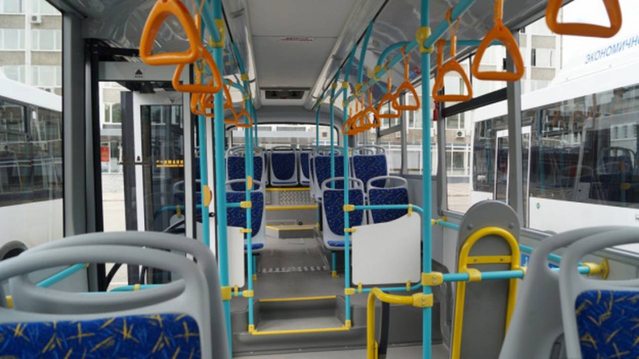 Главная картинка новости: В столице Коми вводят бесплатные пересадки из одного автобуса в другой