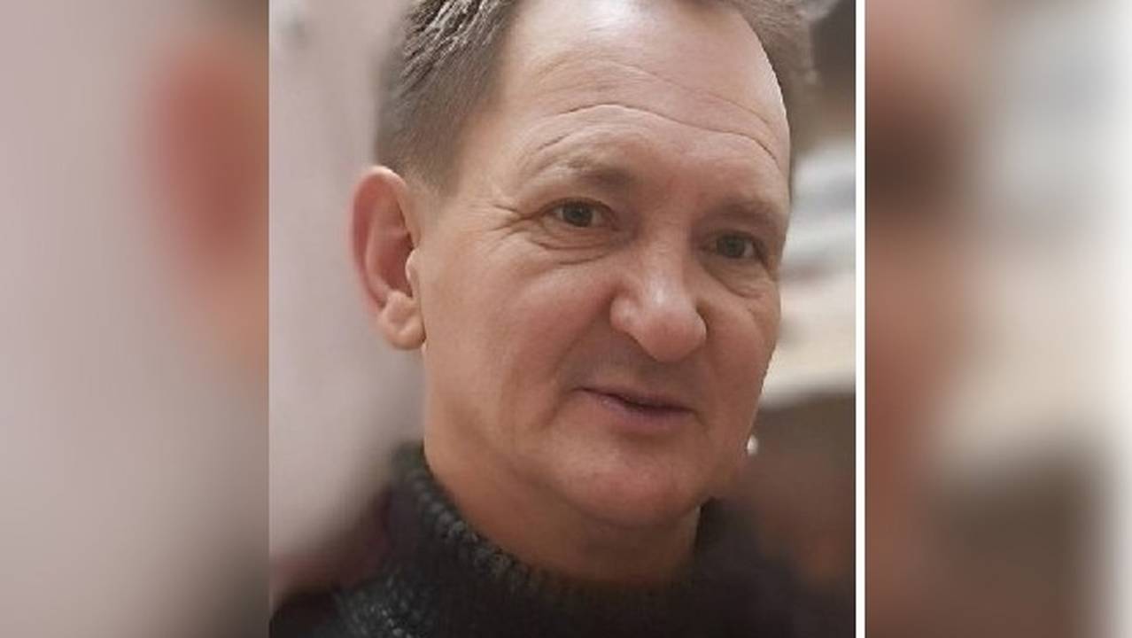 Главная картинка новости: В Коми ищут 55-летнего мужчину в серой куртке