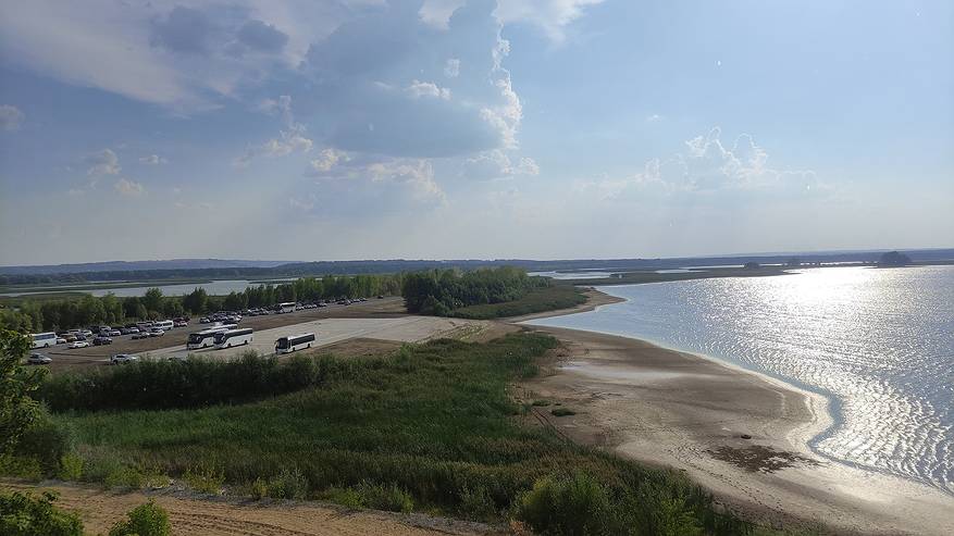Главная картинка новости: Аномальная жара нагрянет в первых числах марта: лето нагрянет на два месяца раньше