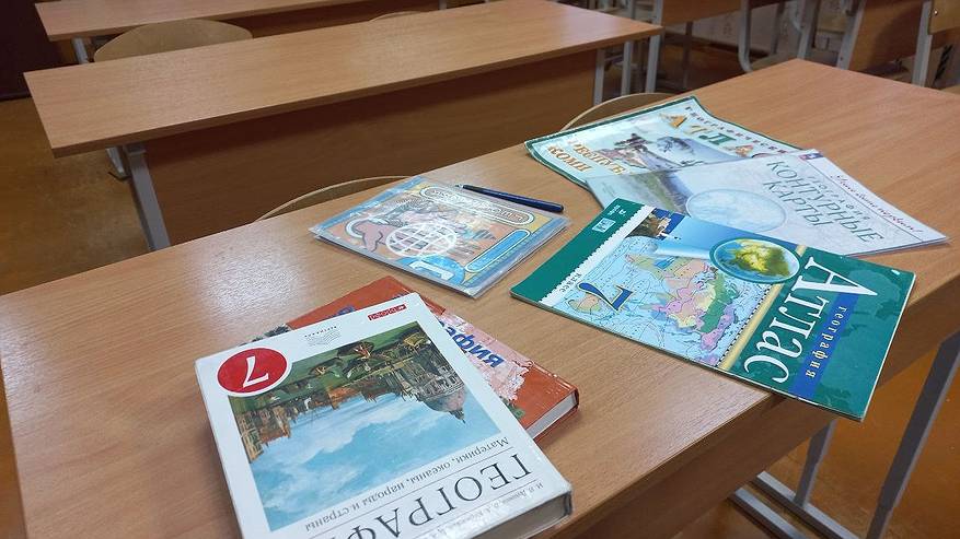 Главная картинка новости: Столица Коми борется с ОРВИ: в школах усиливают меры профилактики