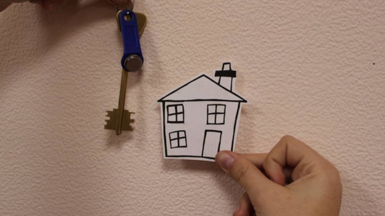 Жительница Коми добилась двухкомнатной квартиры для недееспособного сына