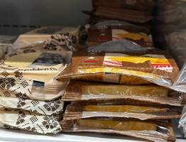 «Не берите – там пальма и антибиотики»: объявлены марки сыра которые не прошли проверку