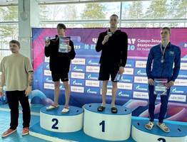 Сборная Коми лидировала на чемпионате и первенстве СЗФО по плаванию