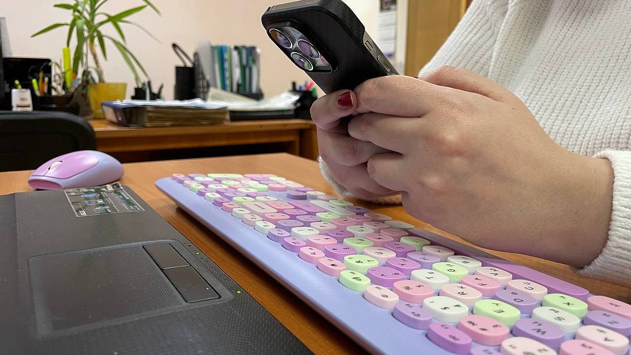 Главная картинка новости: «Будут списываться средства». Всех, у кого есть «Сбербанк Онлайн», ждет неприятный сюрприз с 27 марта