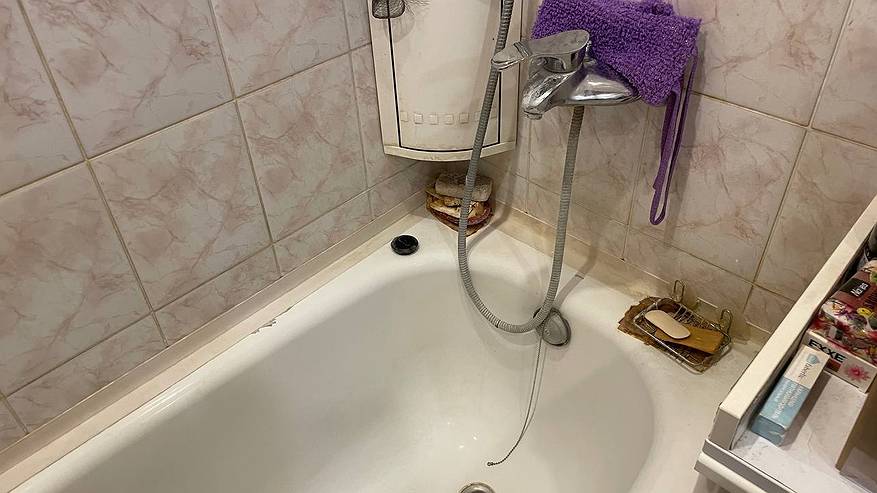 Главная картинка новости: Ходят по квартирам и замеряют ванны – массовые проверки по ЖКХ уже начинаются с 1 апреля